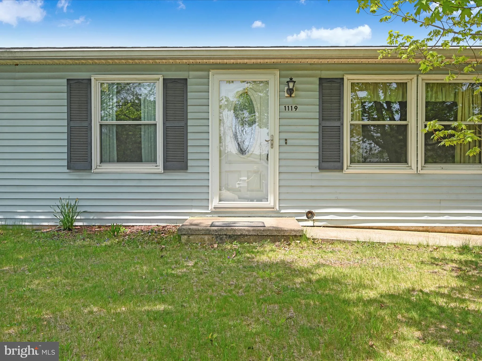 Newport, Pennsylvania 17074, United States, 3 Bedrooms Bedrooms, ,1 BathroomBathrooms,Residential,Pending,117883