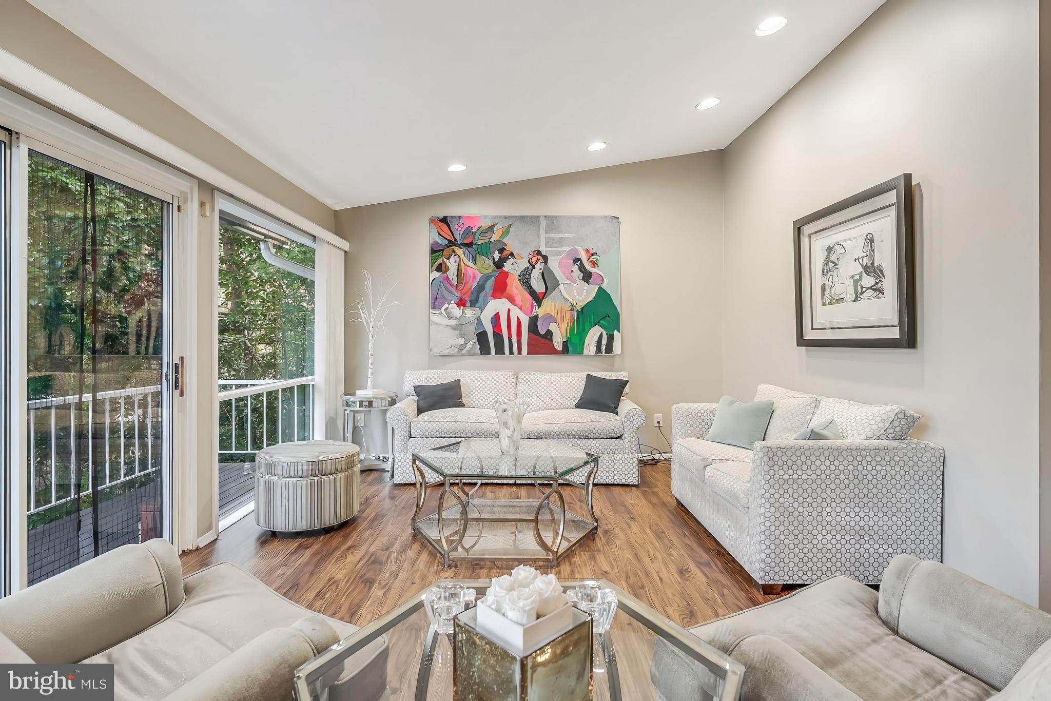 GLEN PARK - Residential