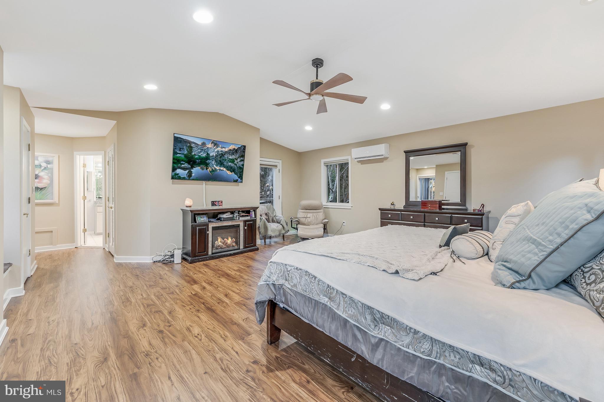 GLEN PARK - Residential