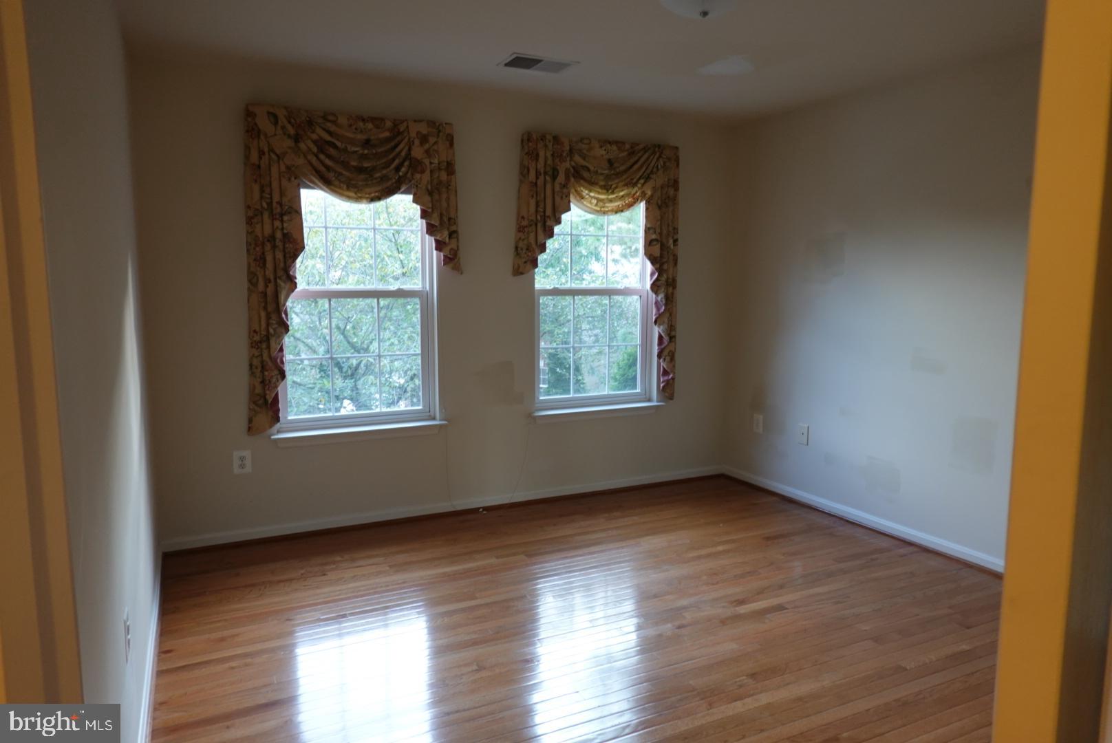 NORTH RIDGE - Residential Lease