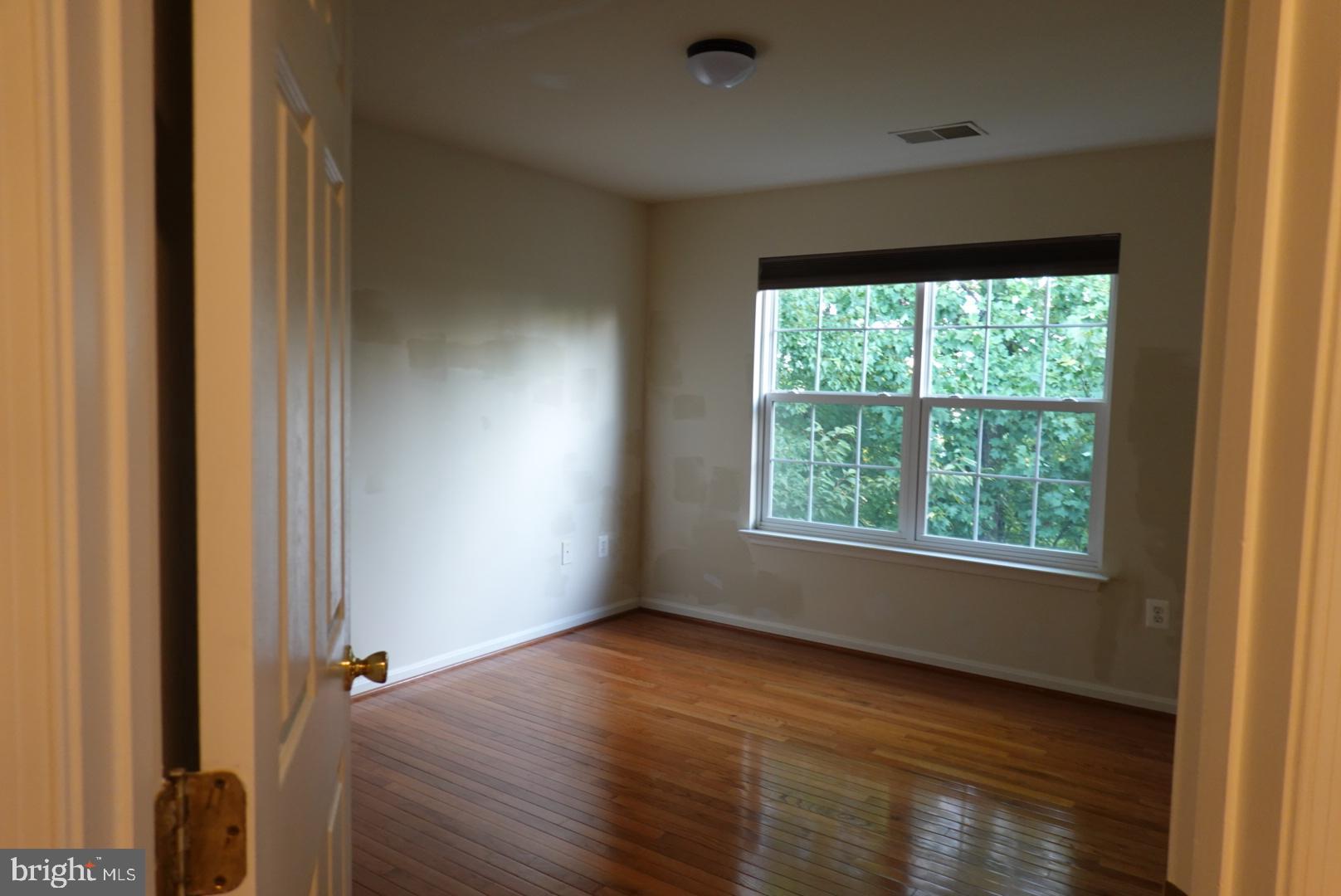 NORTH RIDGE - Residential Lease