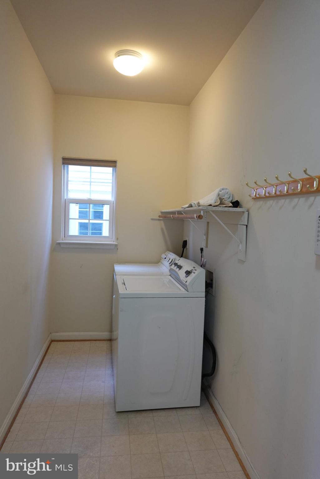 NORTH RIDGE - Residential Lease