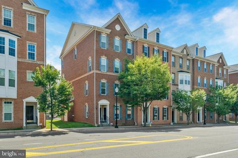 9557 CENTER STREET MANASSAS VA 20110