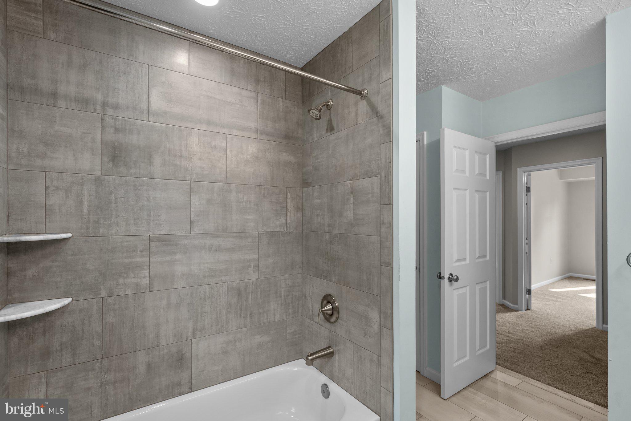 PAINTERS HILL - Residential