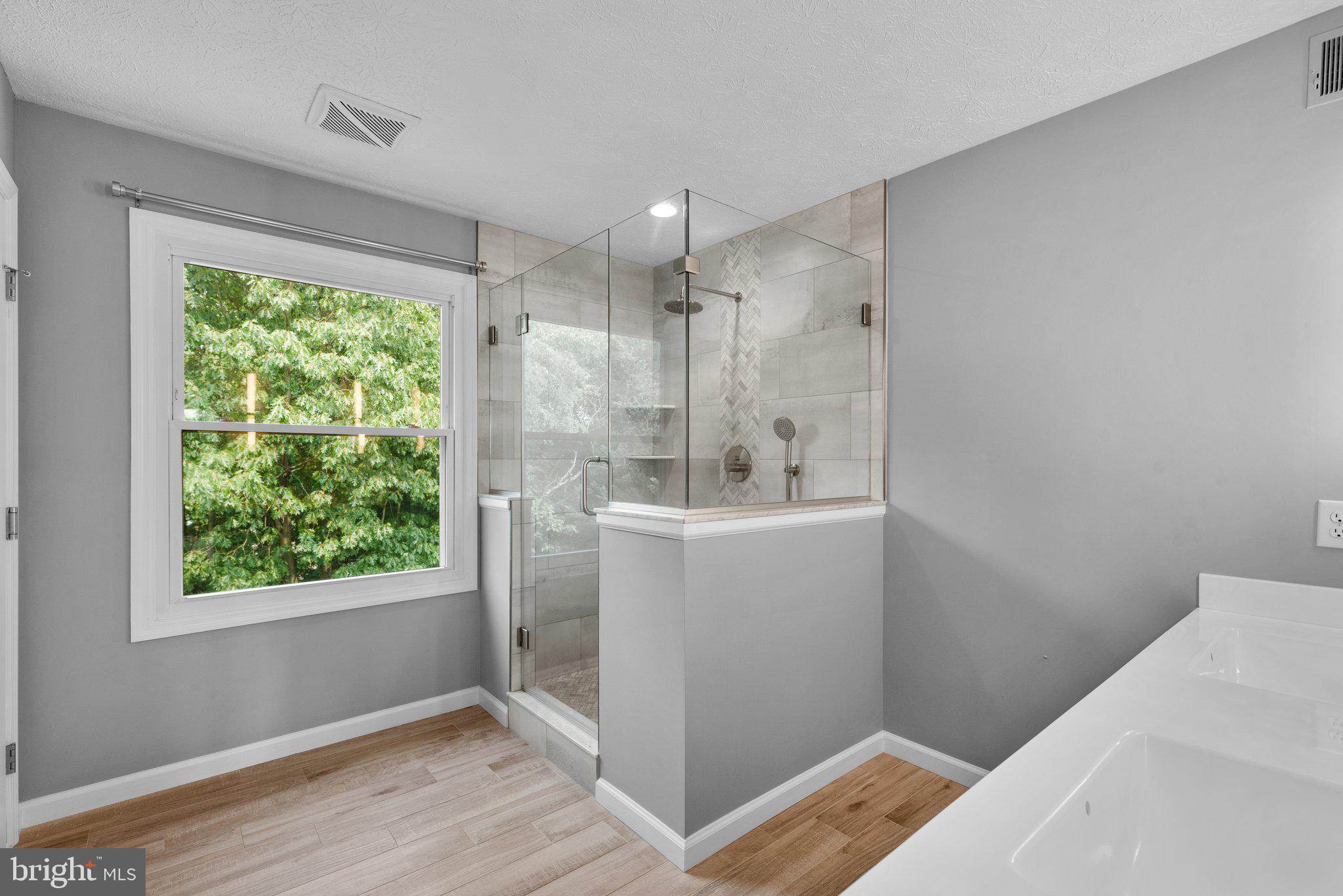 PAINTERS HILL - Residential