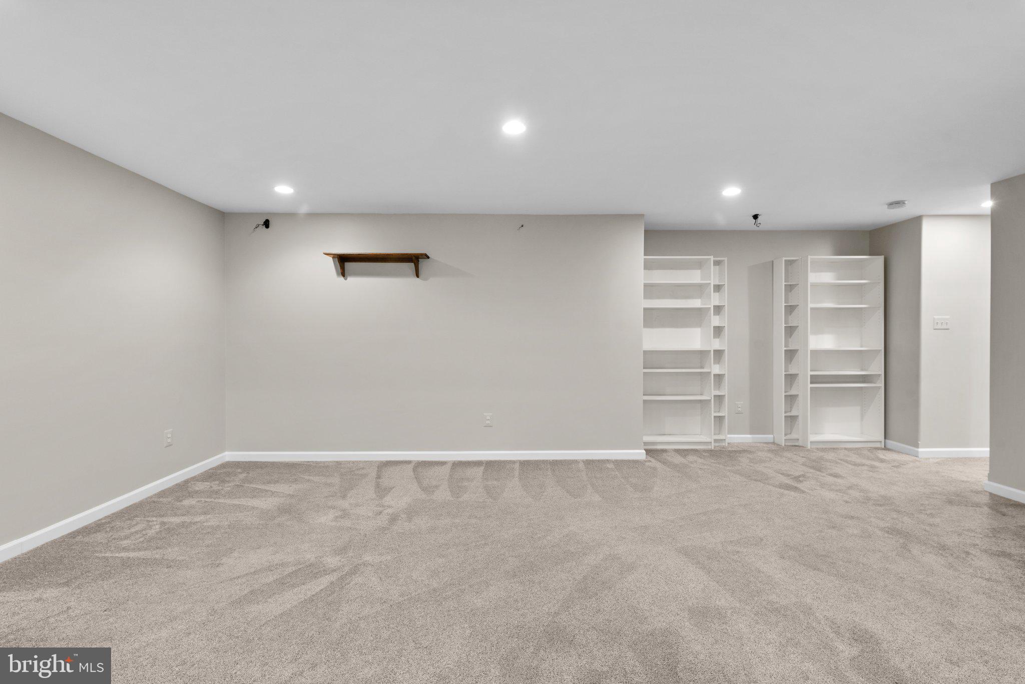 PAINTERS HILL - Residential