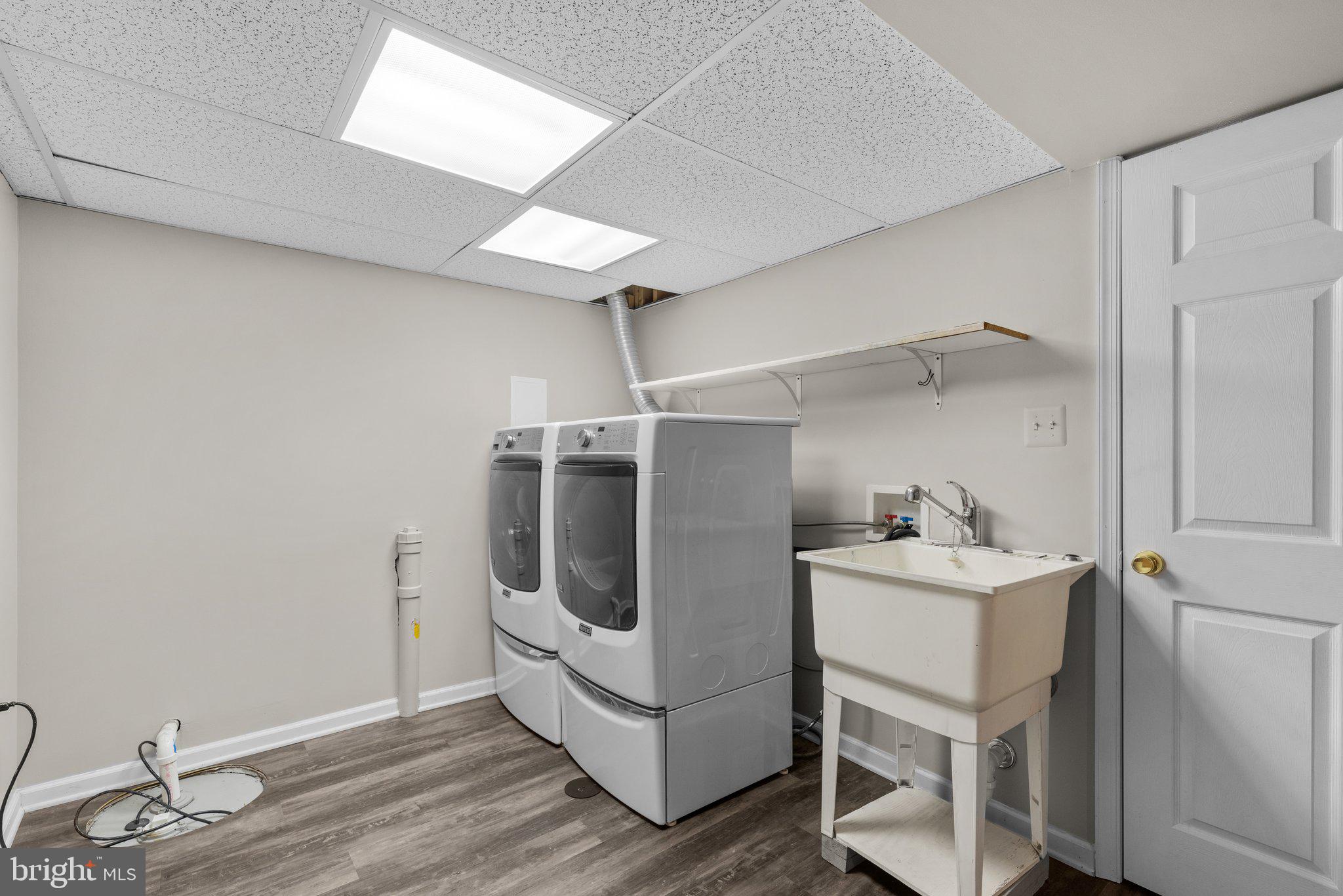 PAINTERS HILL - Residential