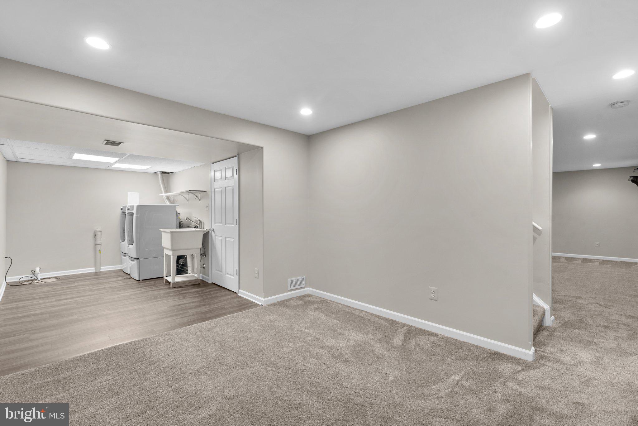 PAINTERS HILL - Residential