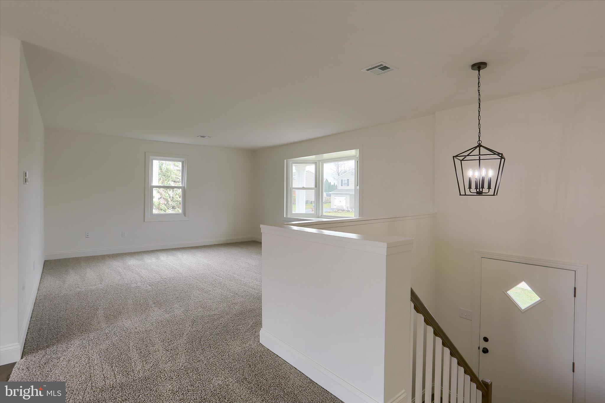 MEADOWBROOK - Residential