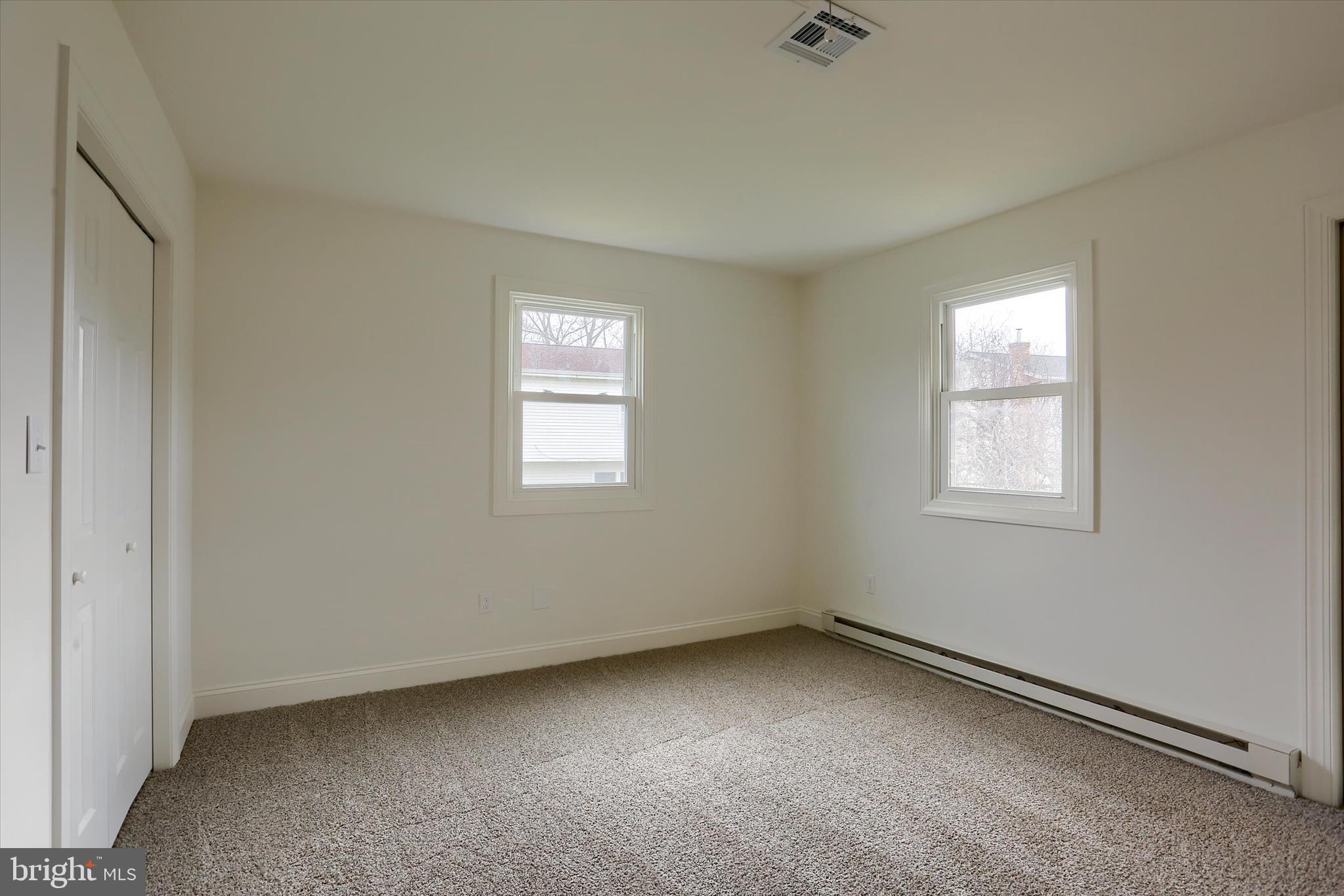 MEADOWBROOK - Residential