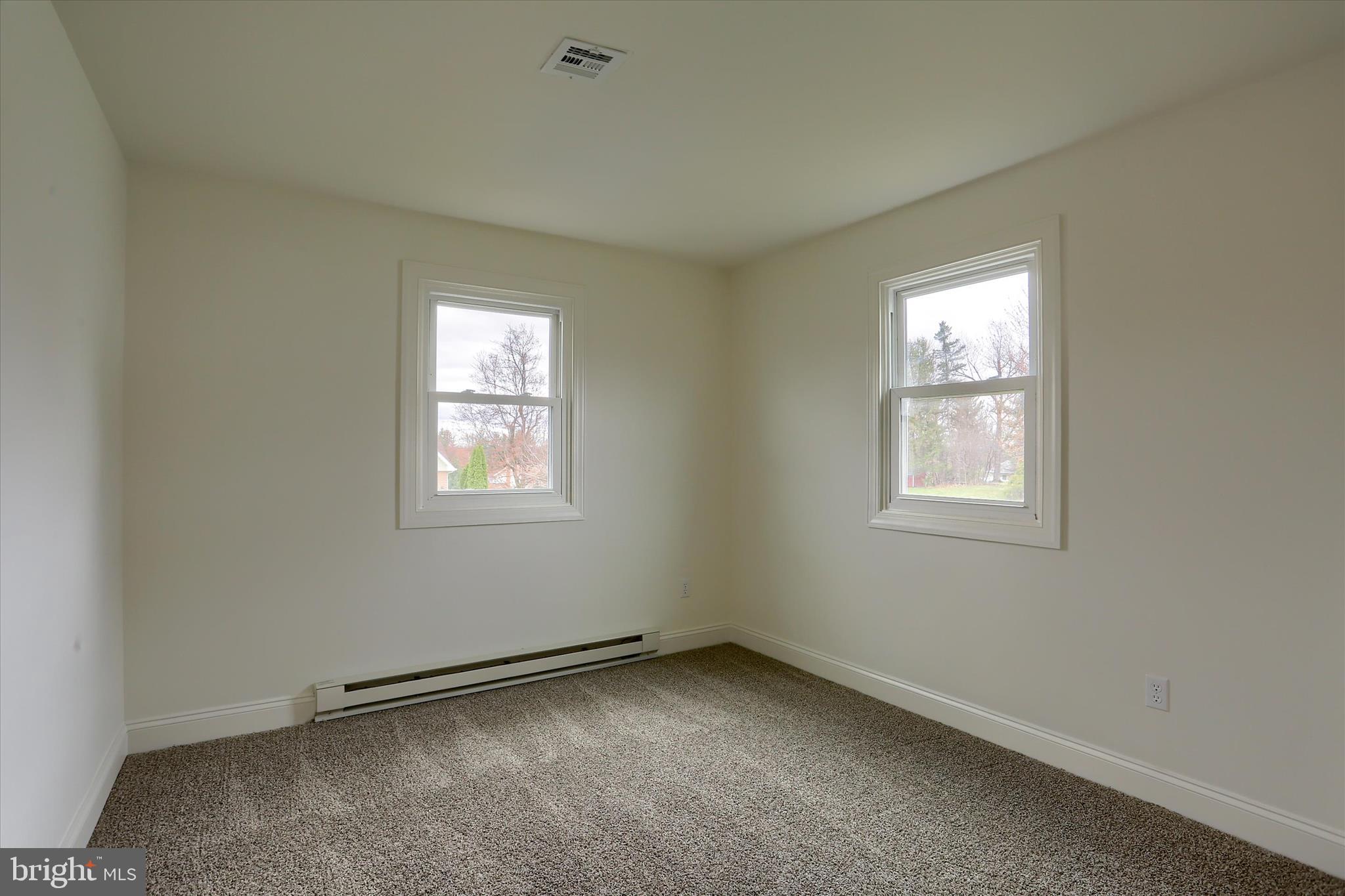 MEADOWBROOK - Residential