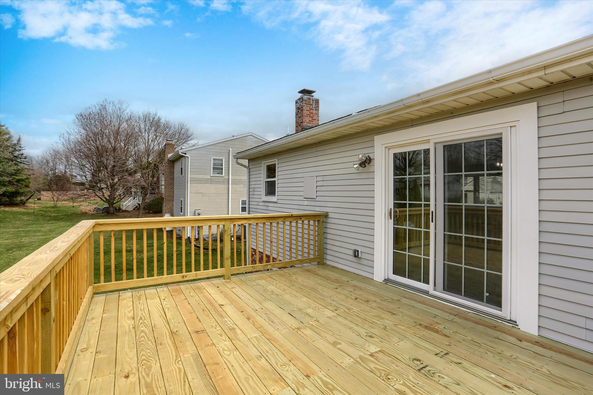 MEADOWBROOK - Residential