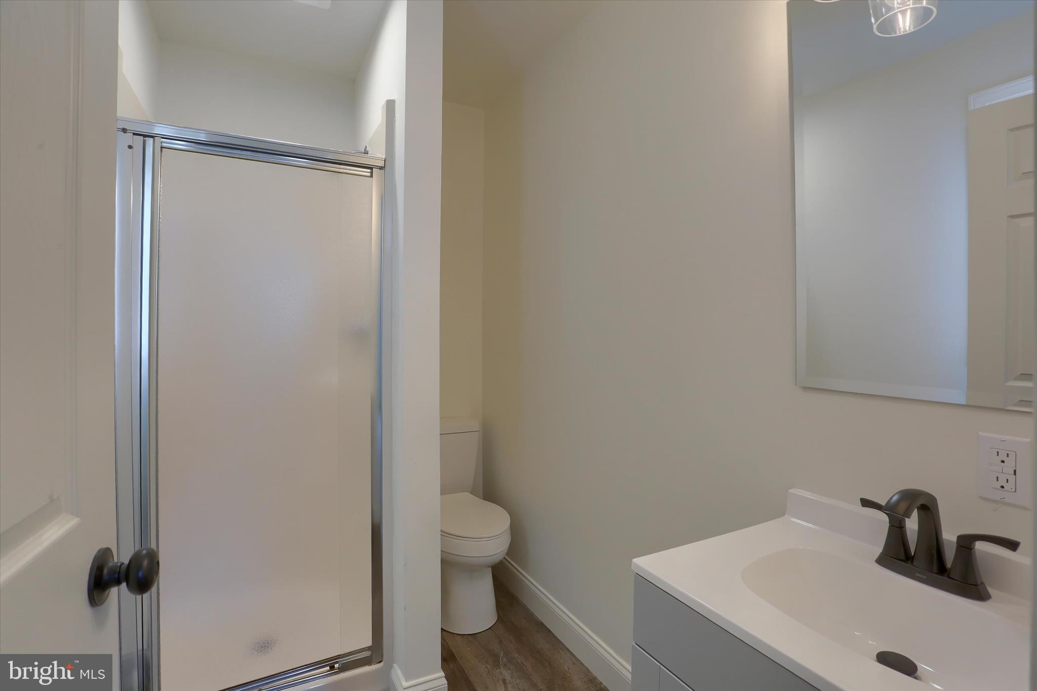 MEADOWBROOK - Residential