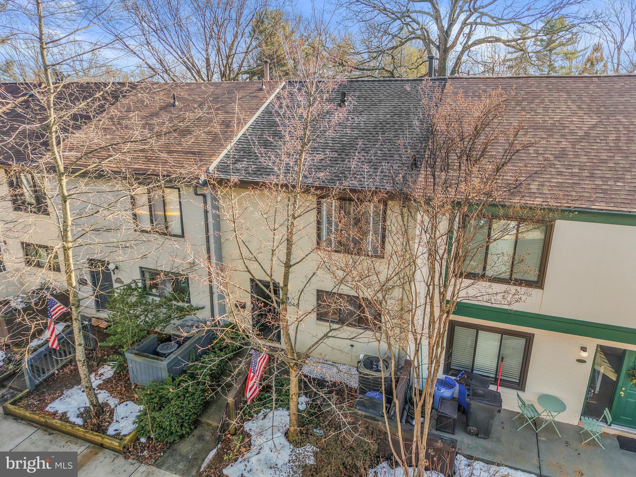 RESTON - Residential