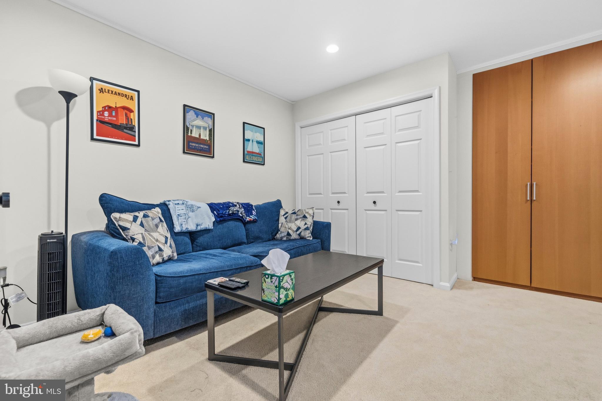 2046 GOLF COURSE DRIVE