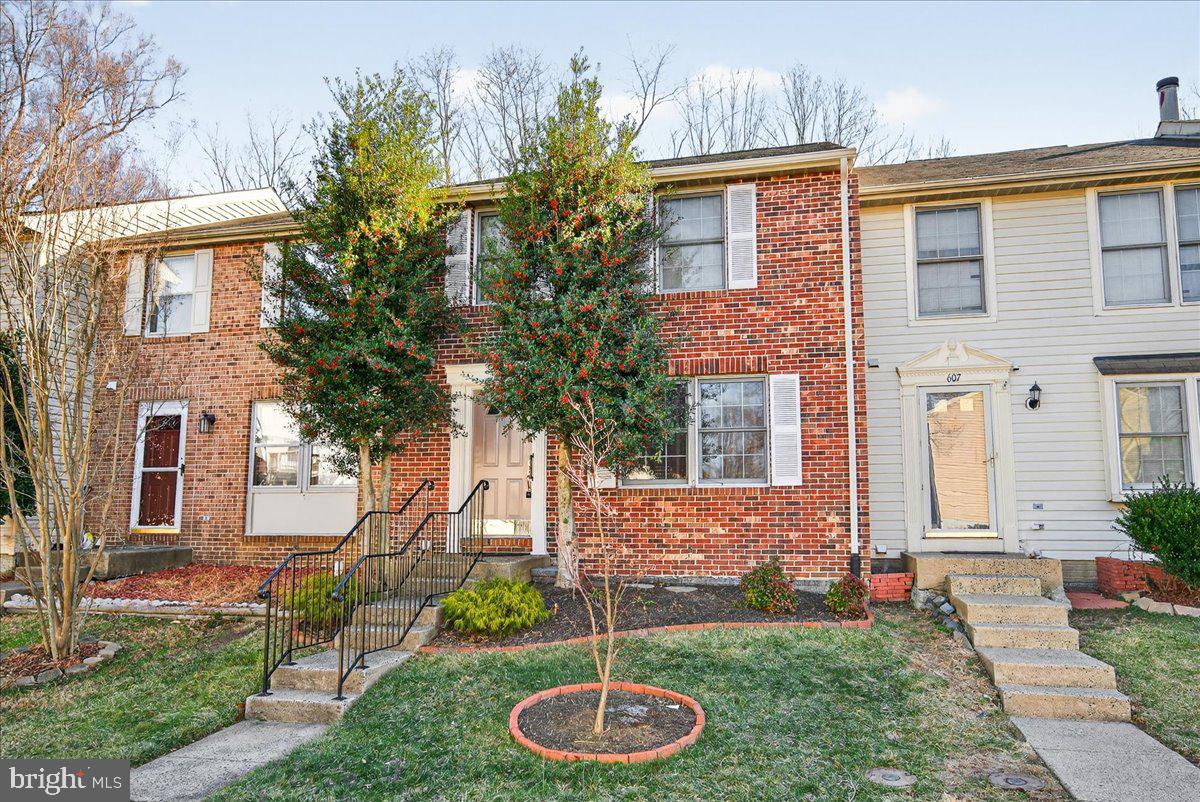 HOLLYMEAD - Residential