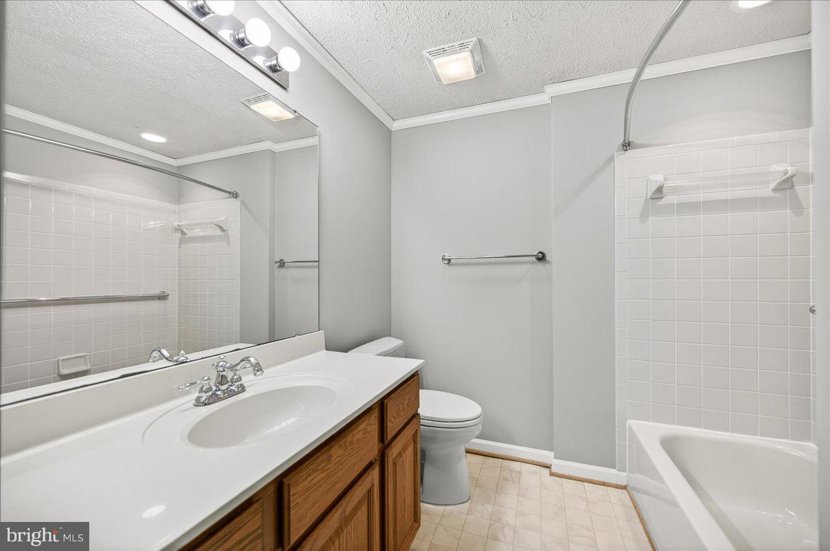 HOLLYMEAD - Residential