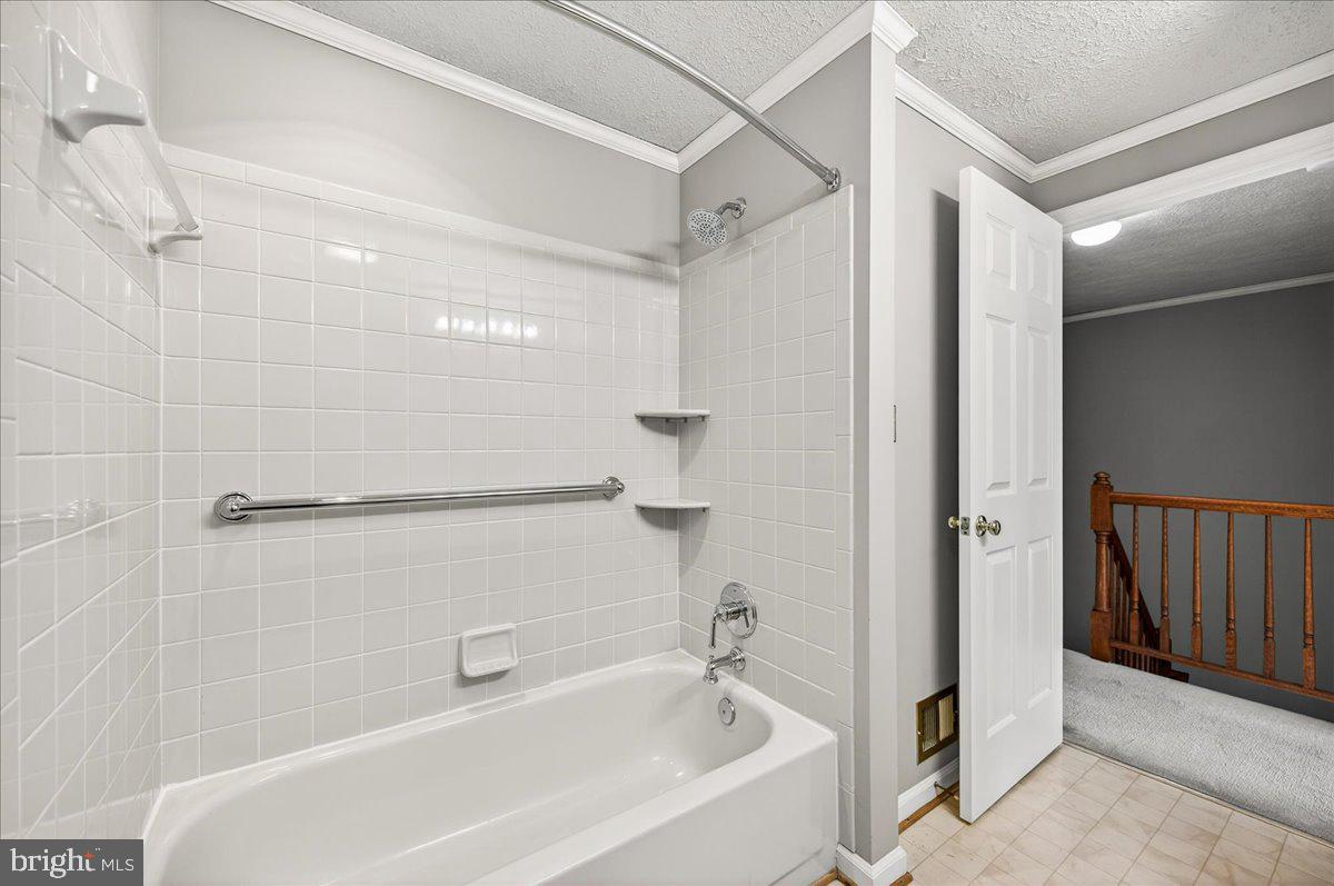 HOLLYMEAD - Residential