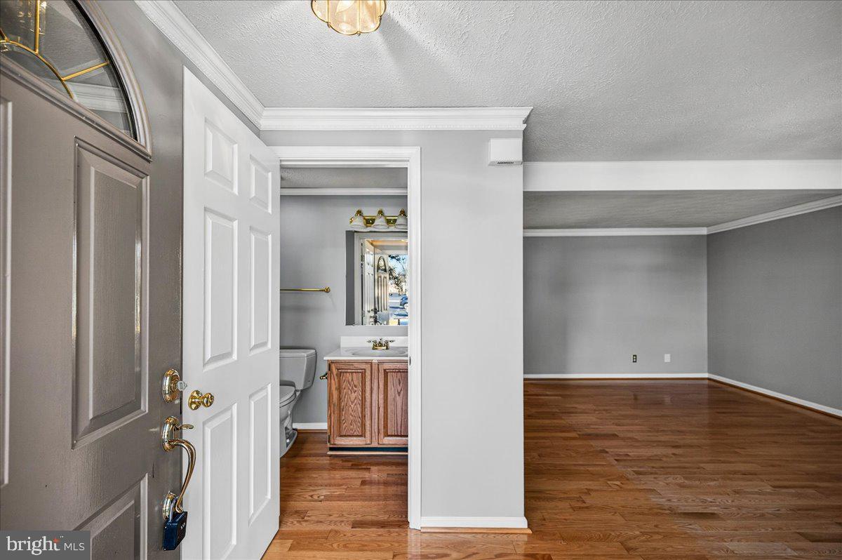 HOLLYMEAD - Residential