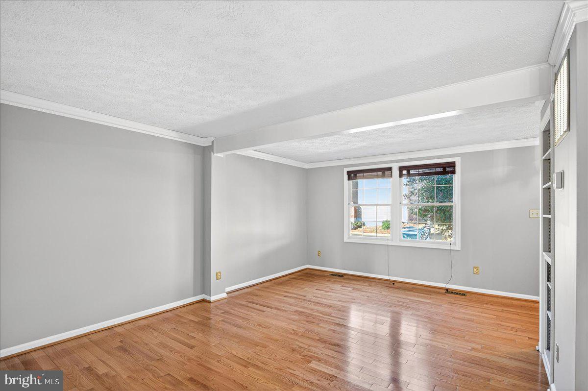 HOLLYMEAD - Residential