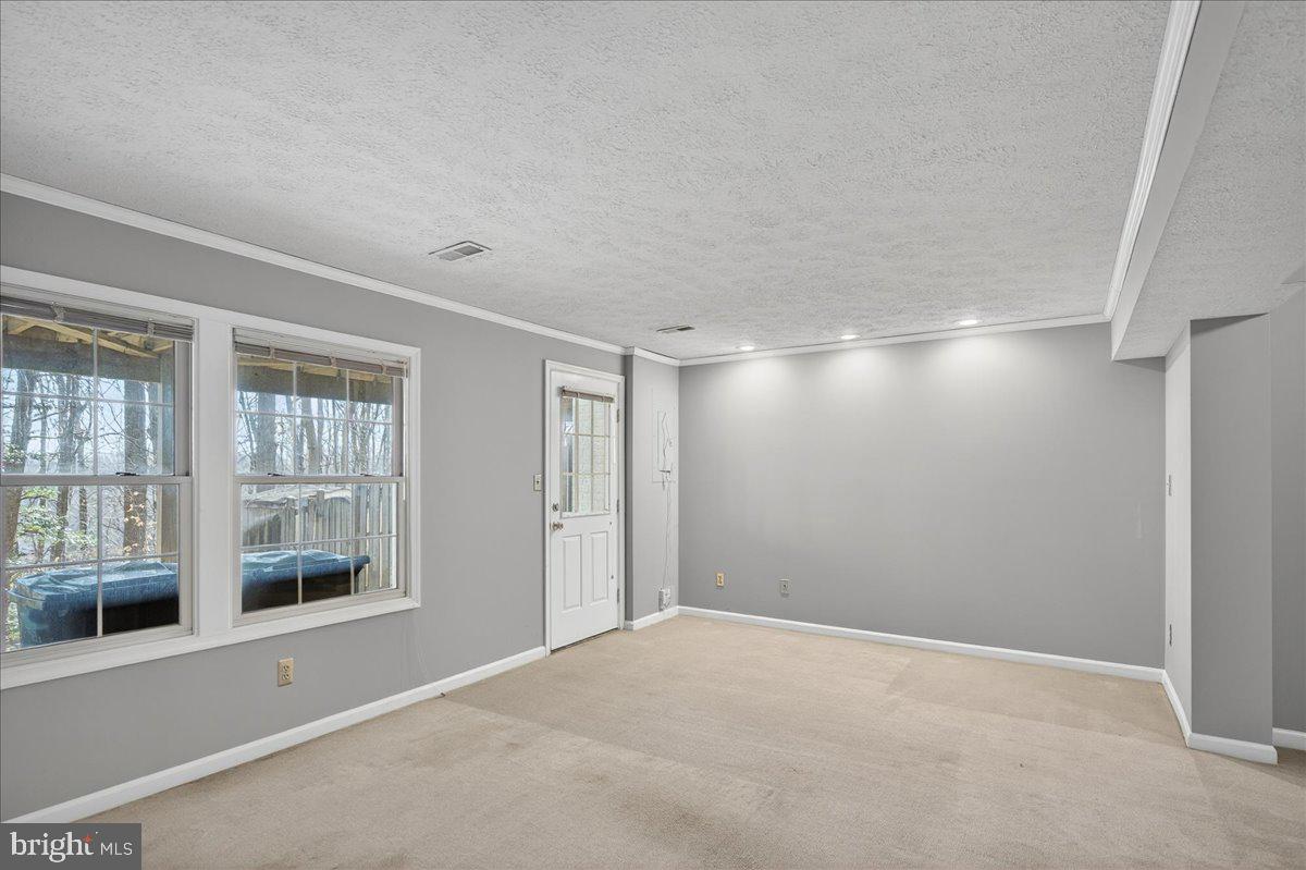 HOLLYMEAD - Residential