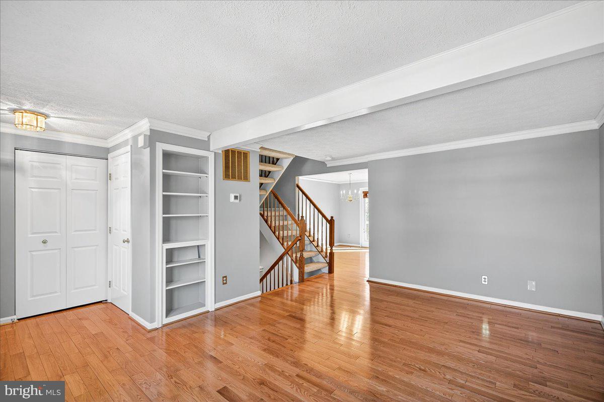 HOLLYMEAD - Residential