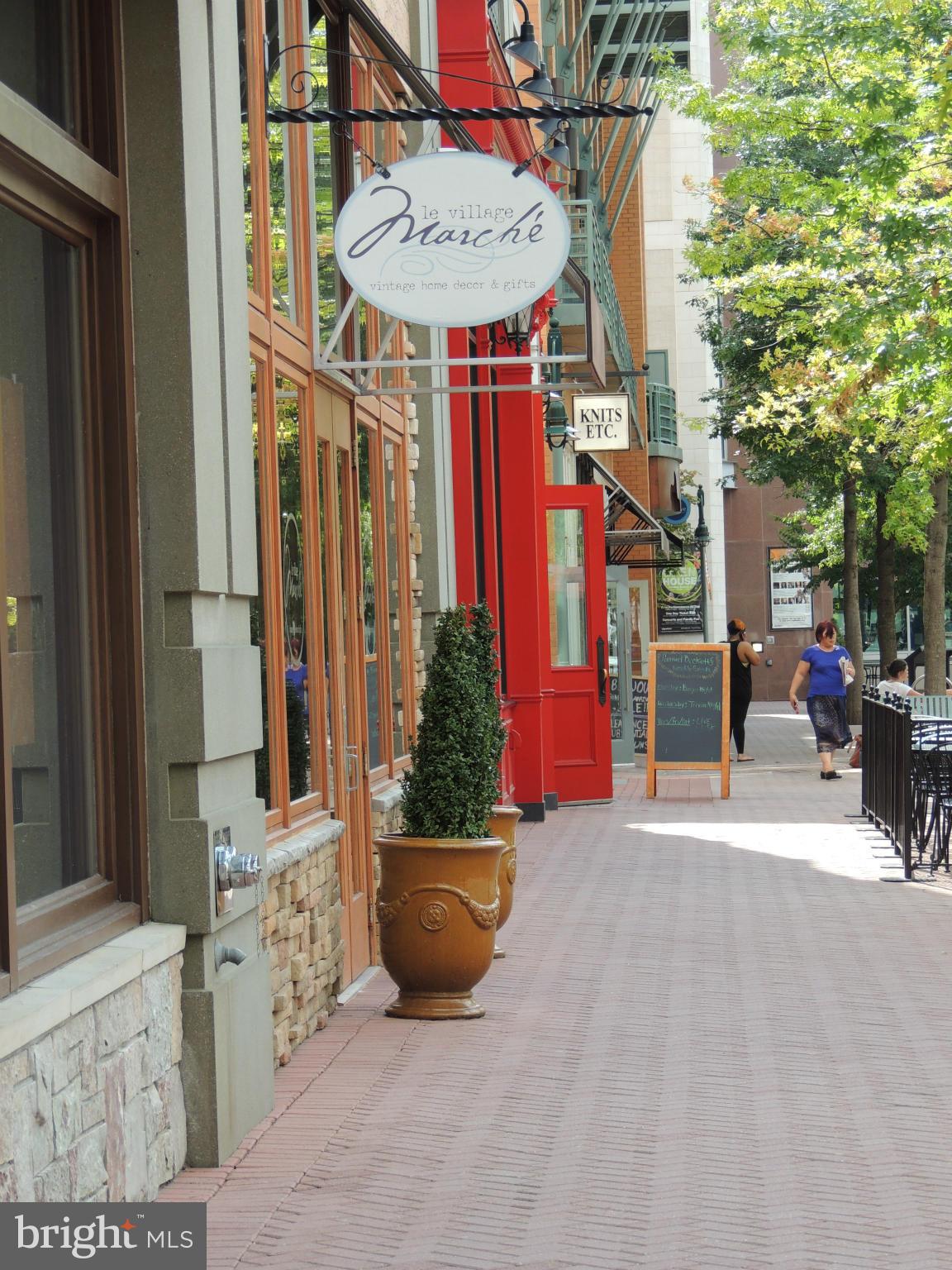 WEST VILLAGE OF SHIRLINGTON - Residential Lease