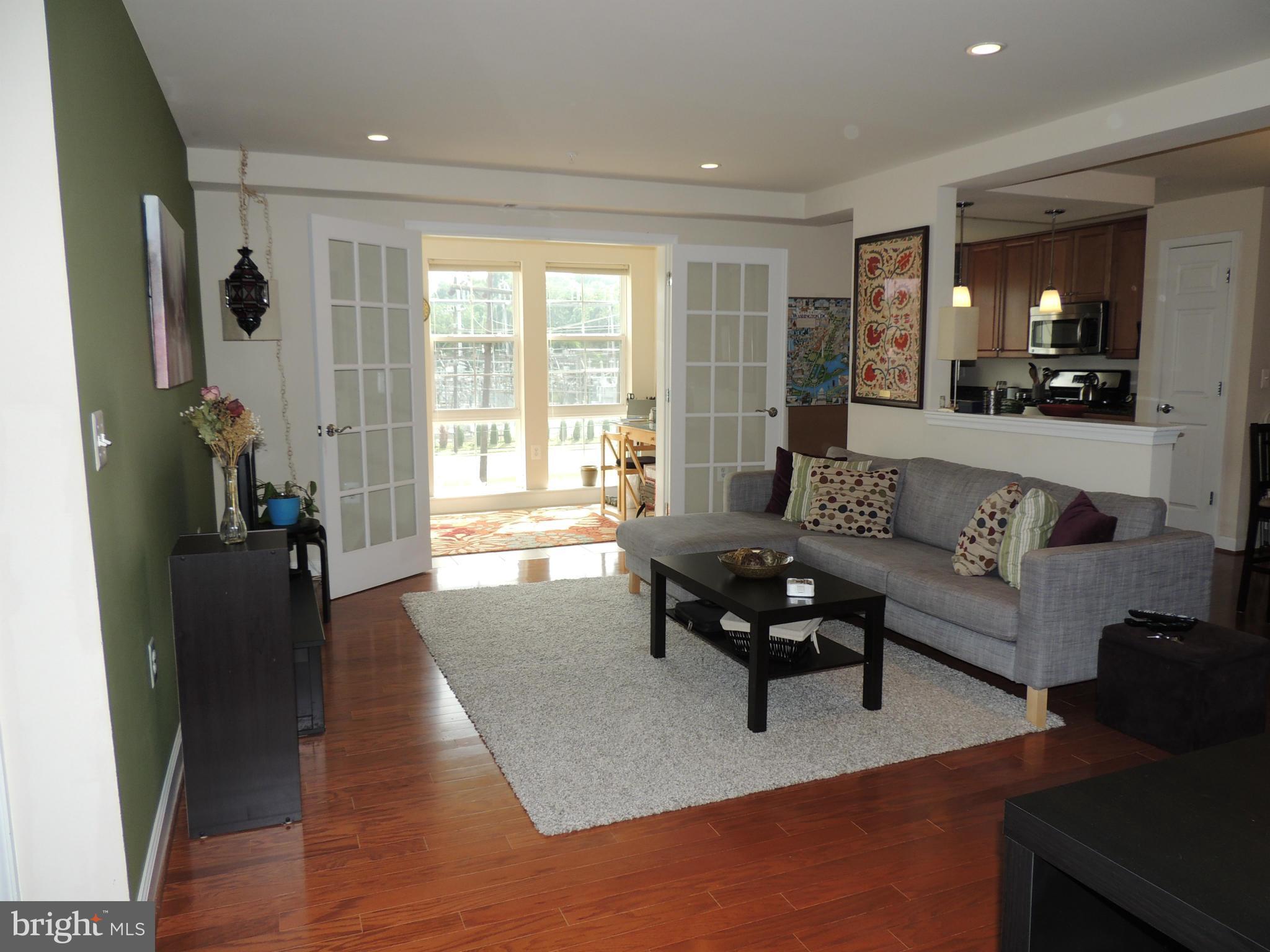 WEST VILLAGE OF SHIRLINGTON - Residential Lease