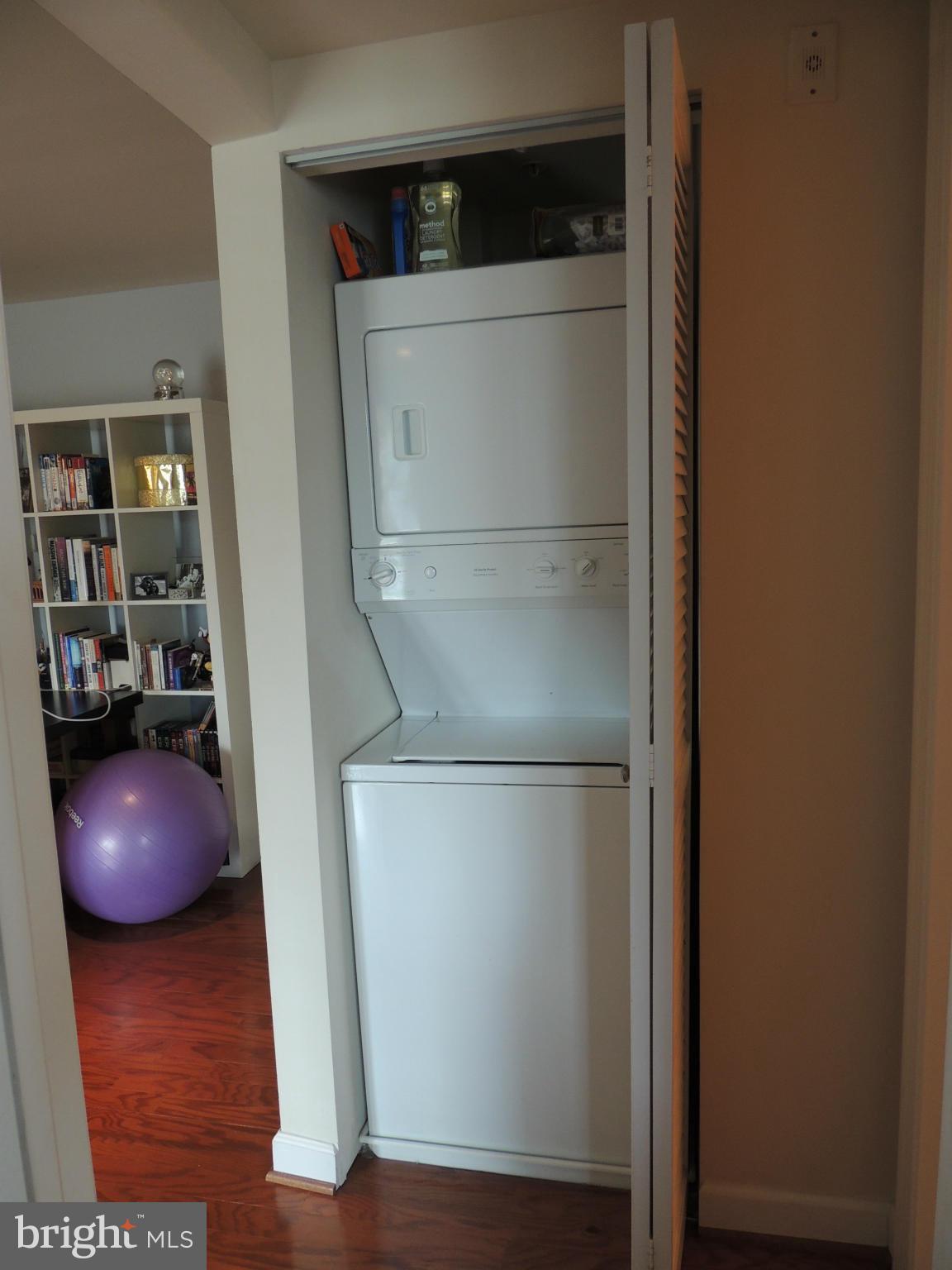 WEST VILLAGE OF SHIRLINGTON - Residential Lease