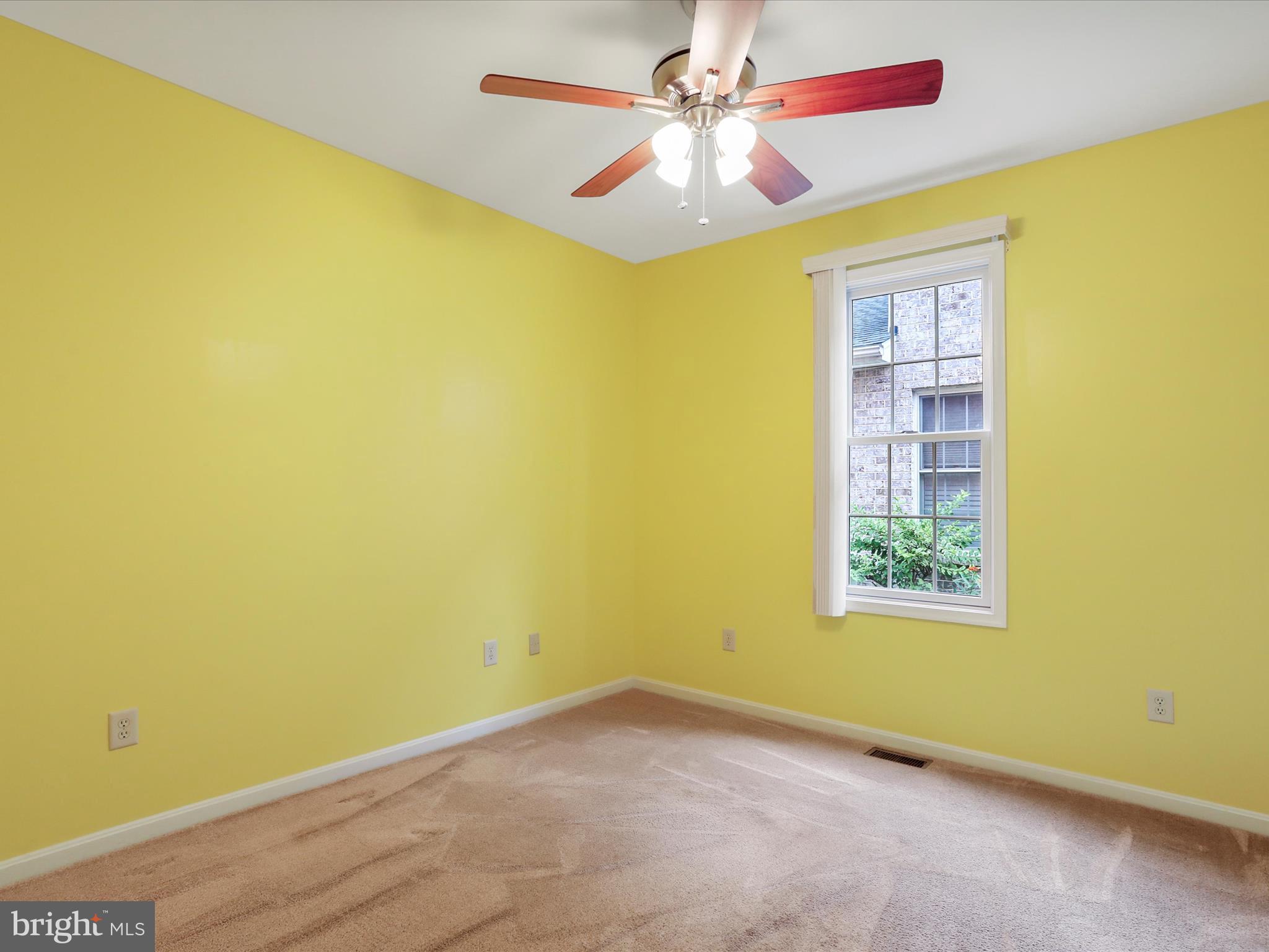 GREENWICH PARK - Residential