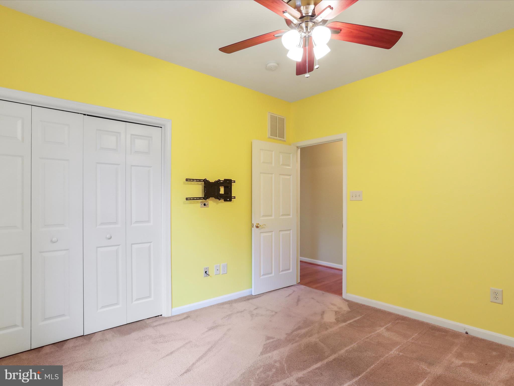 GREENWICH PARK - Residential