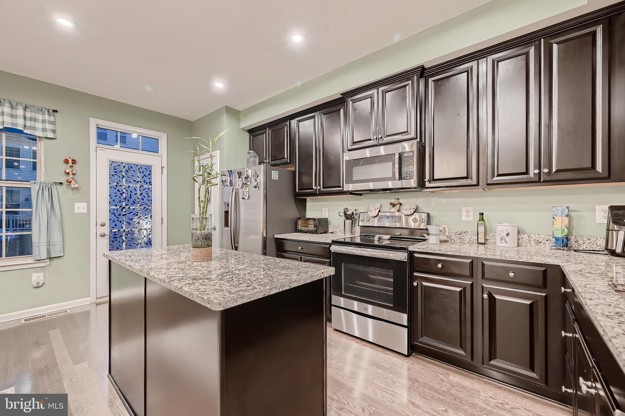 OLDHAM CROSSING - Residential