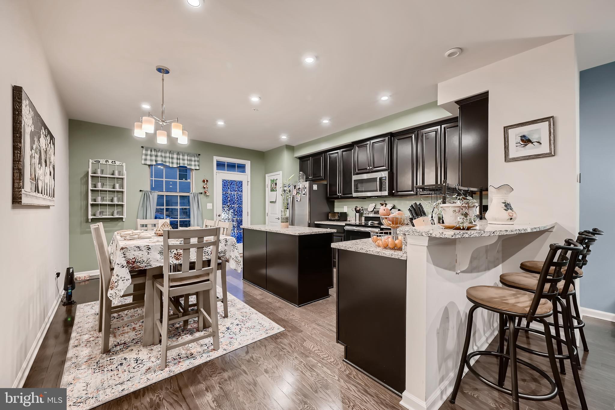 OLDHAM CROSSING - Residential