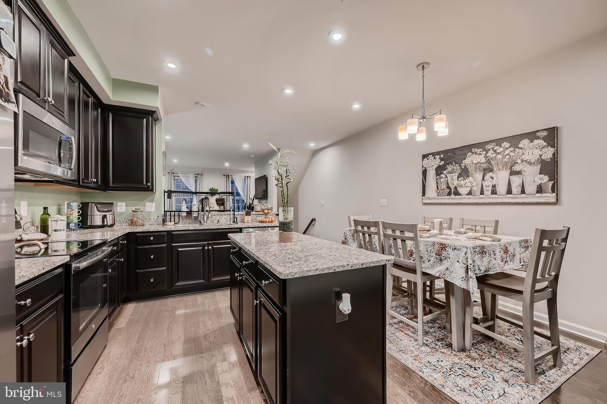 OLDHAM CROSSING - Residential