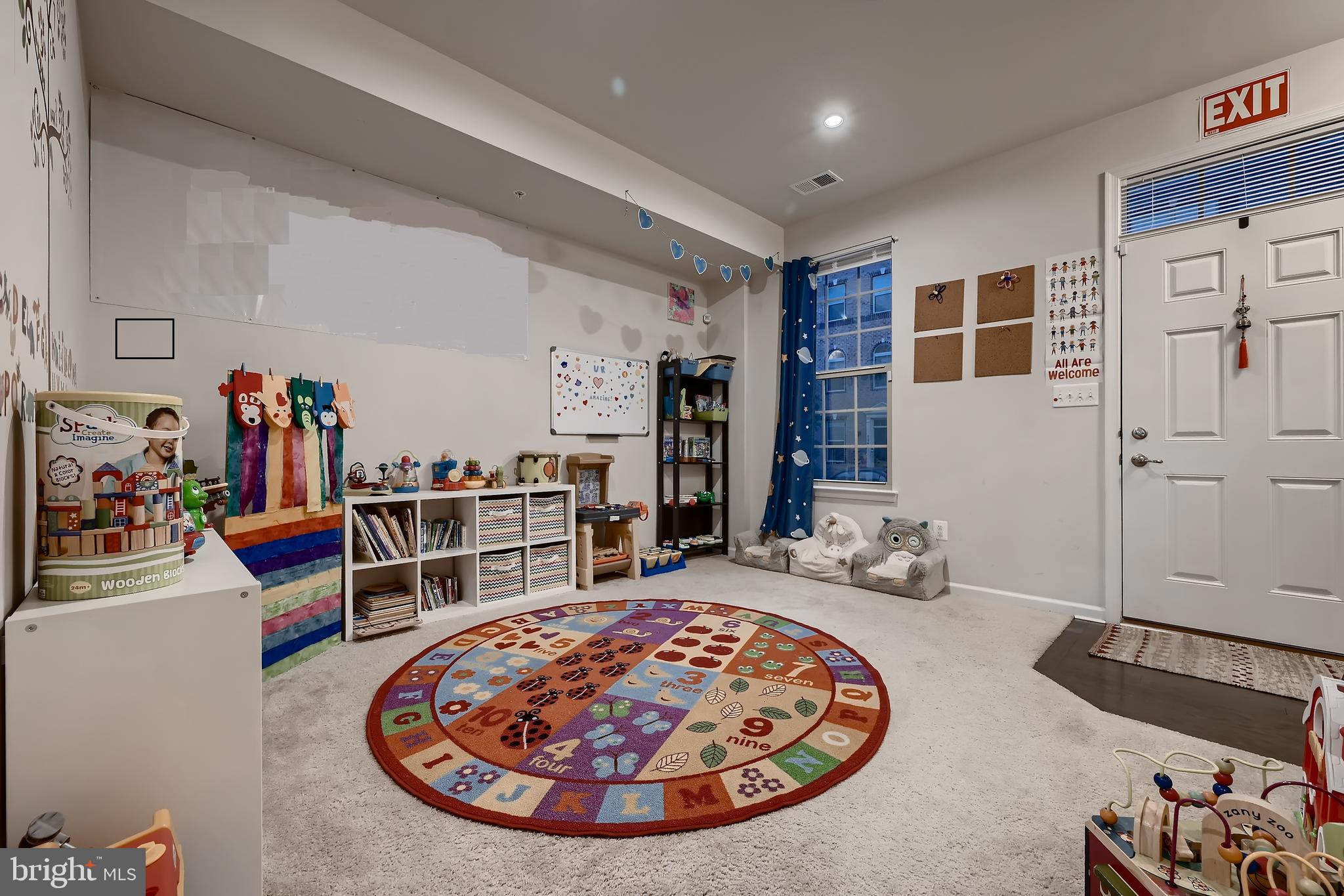 OLDHAM CROSSING - Residential