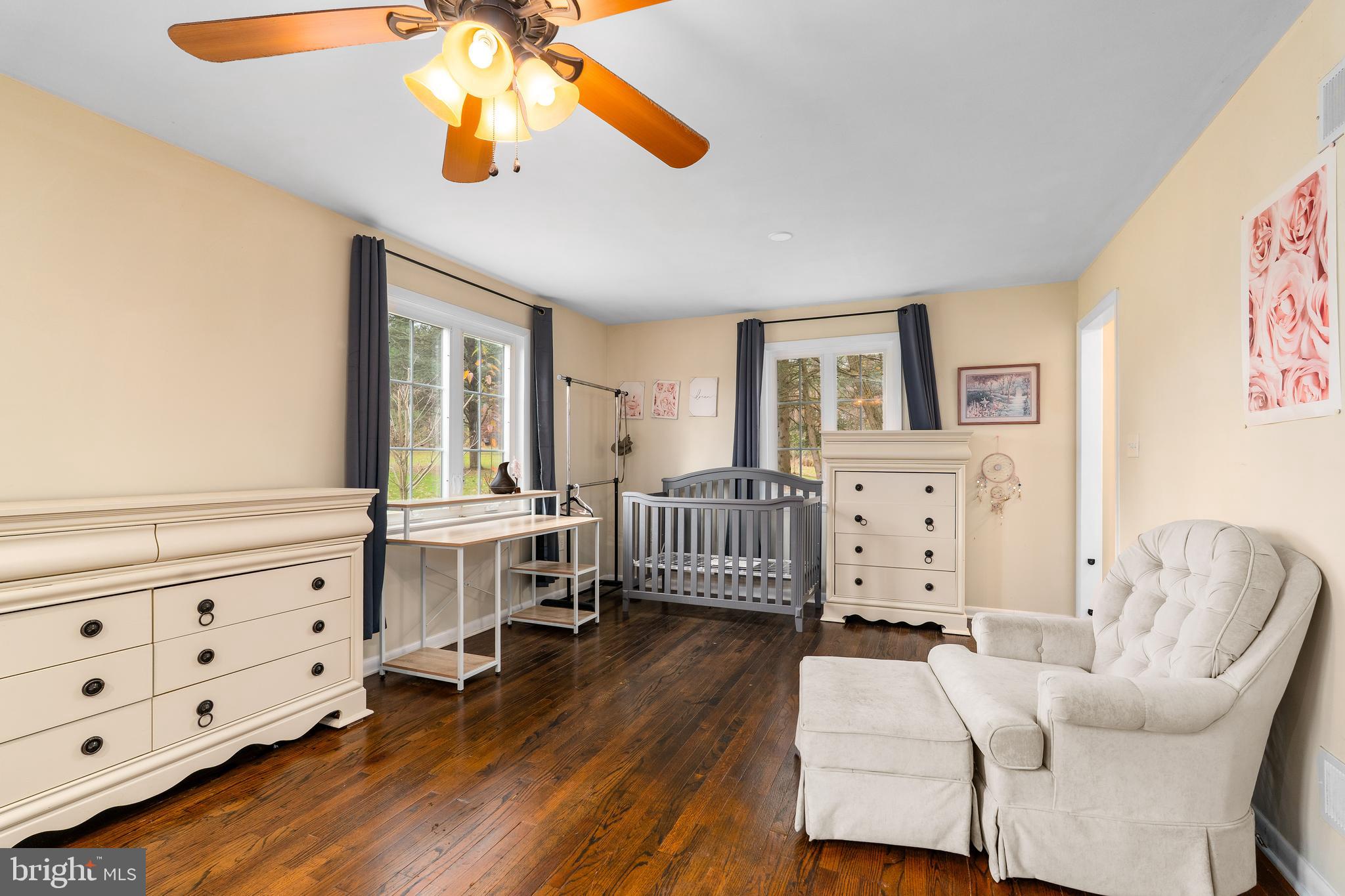 NORTH HILLS - Residential