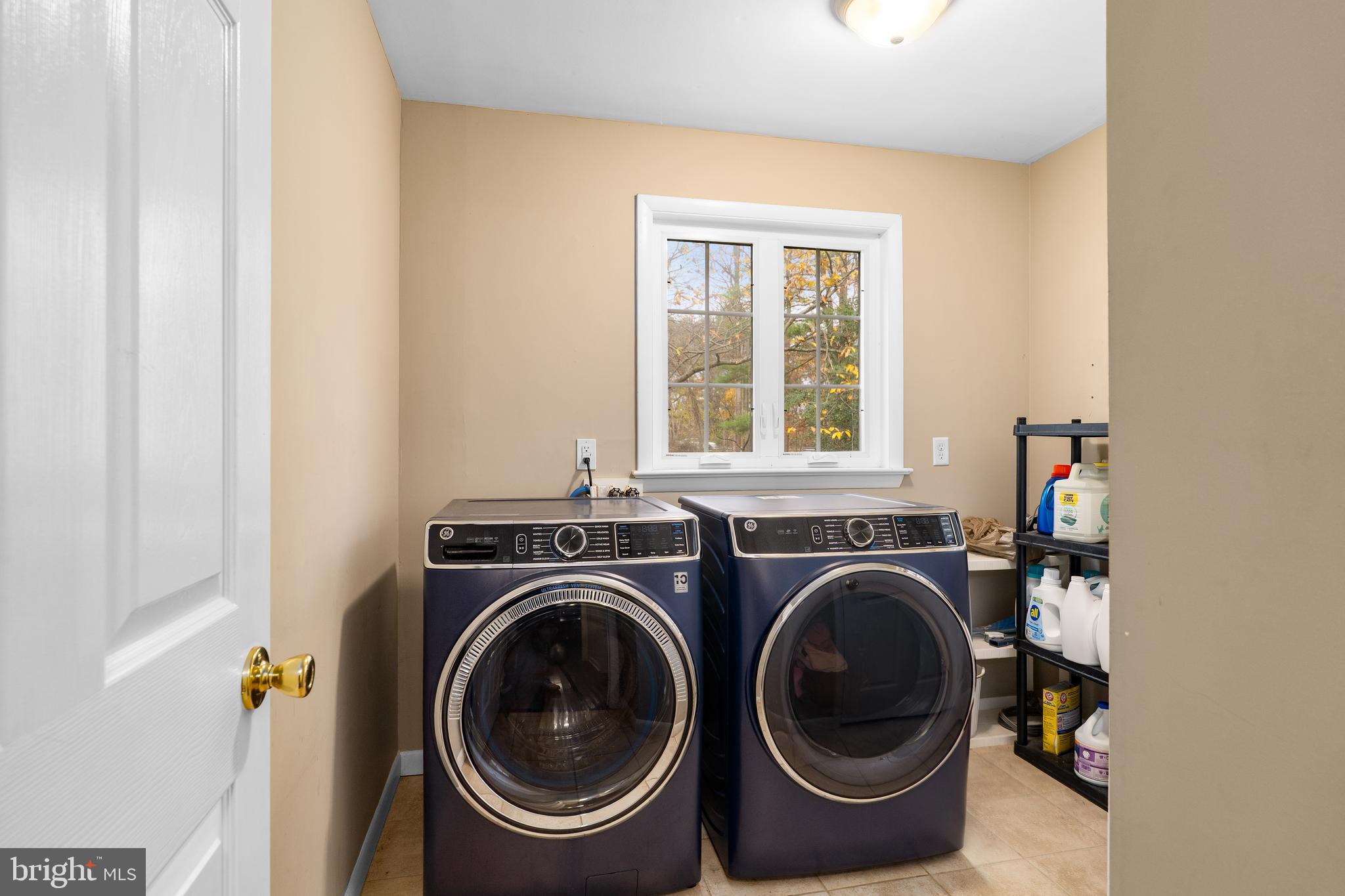 NORTH HILLS - Residential