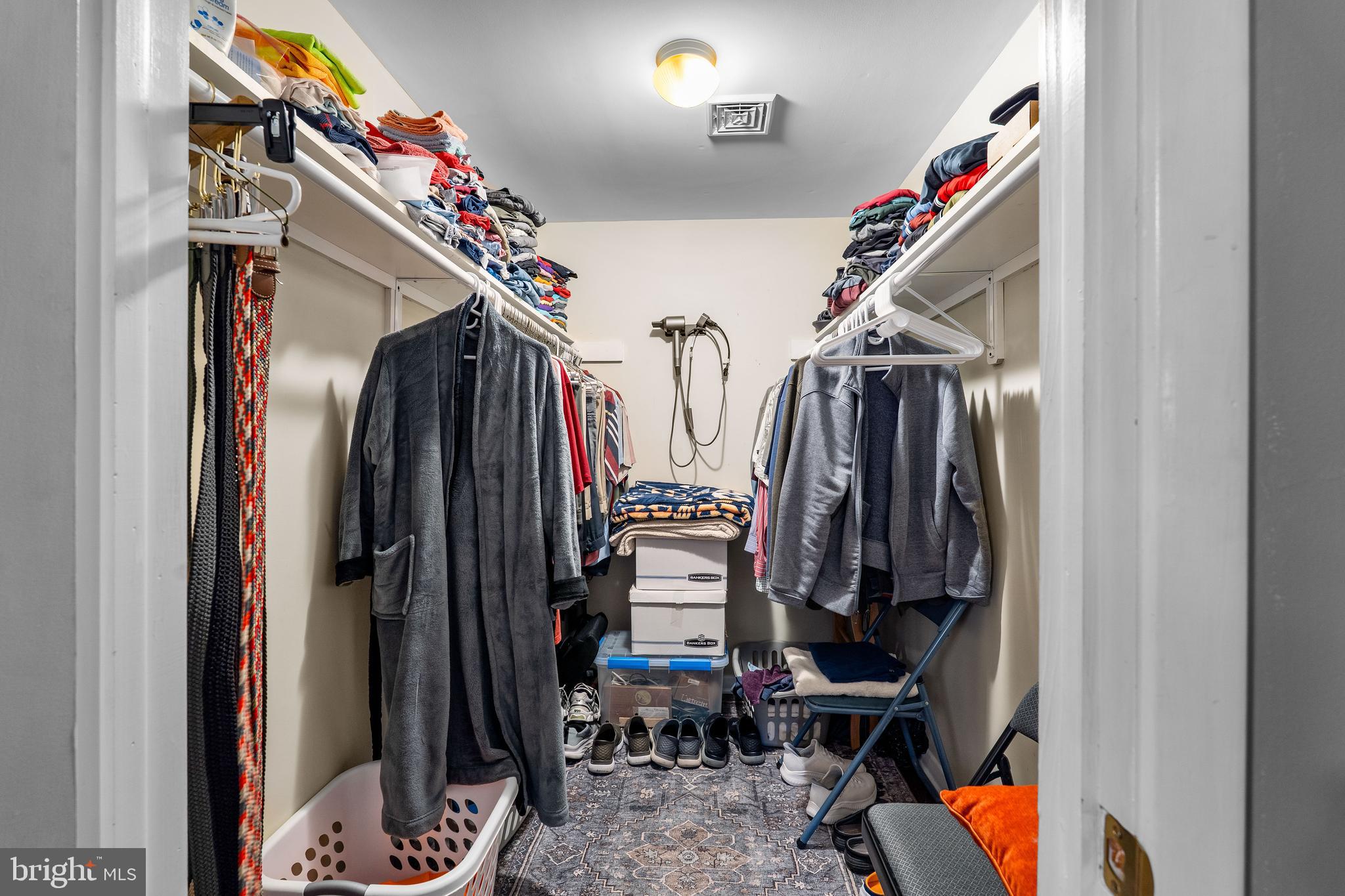 NORTH HILLS - Residential