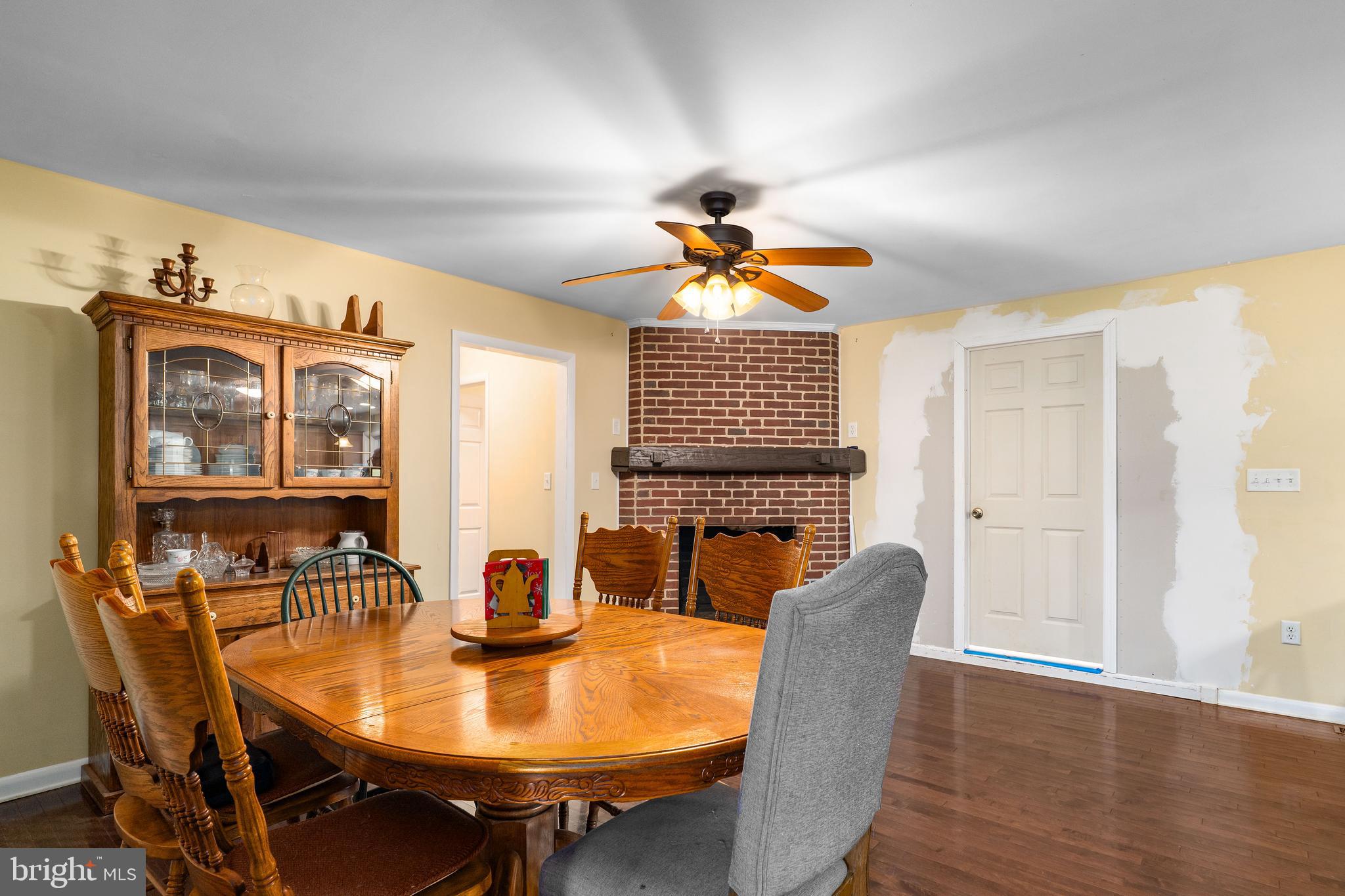 NORTH HILLS - Residential