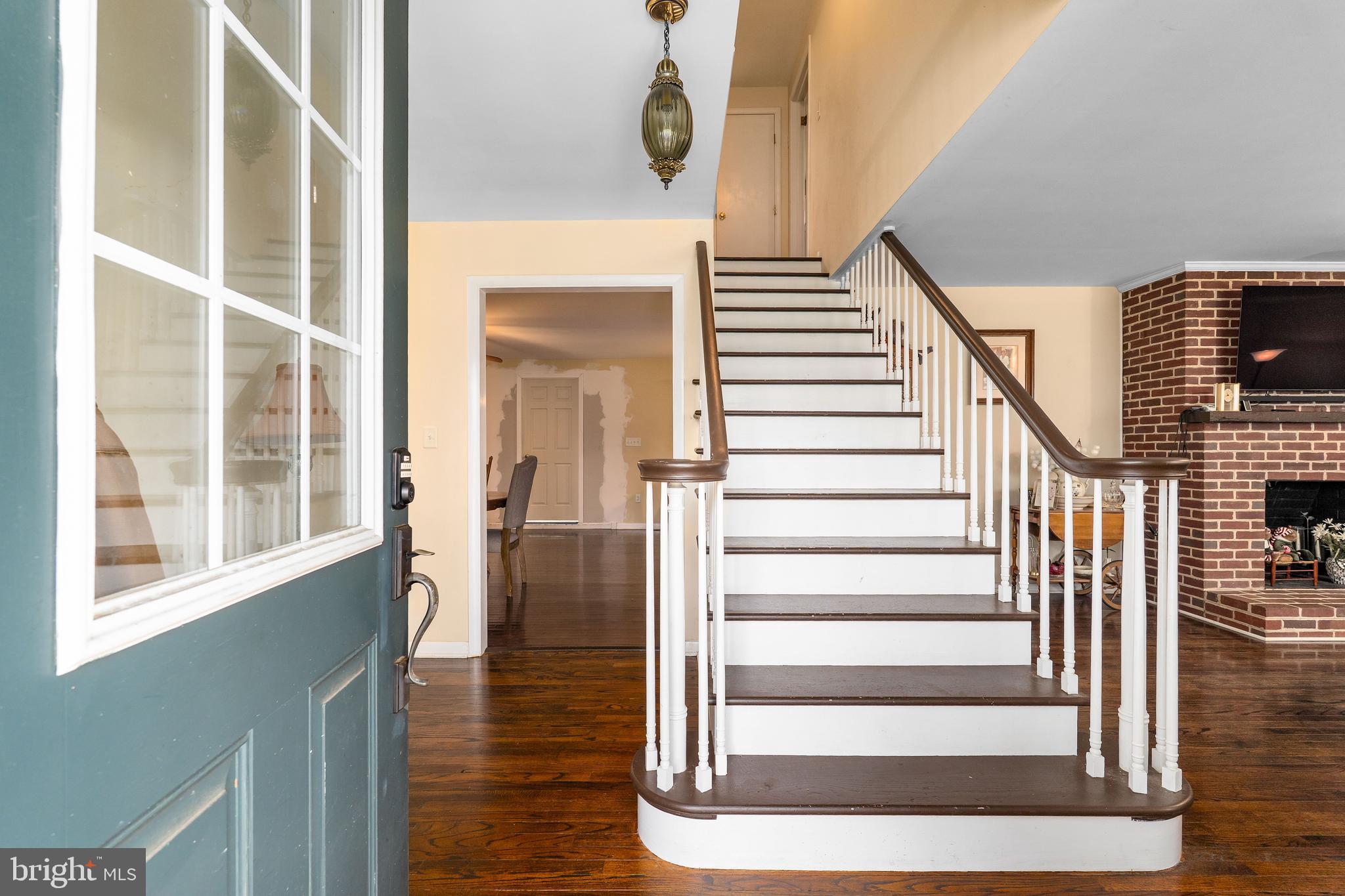 NORTH HILLS - Residential