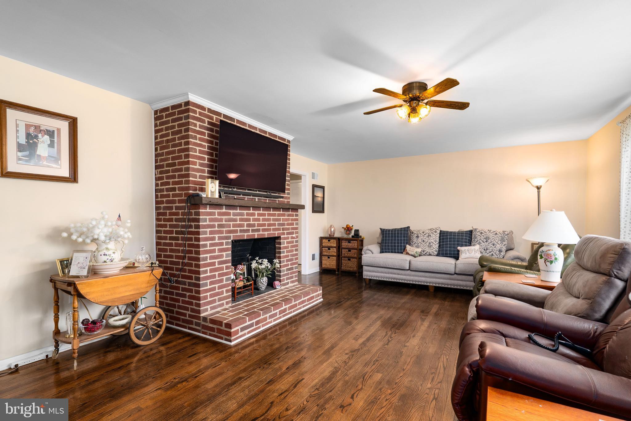 NORTH HILLS - Residential