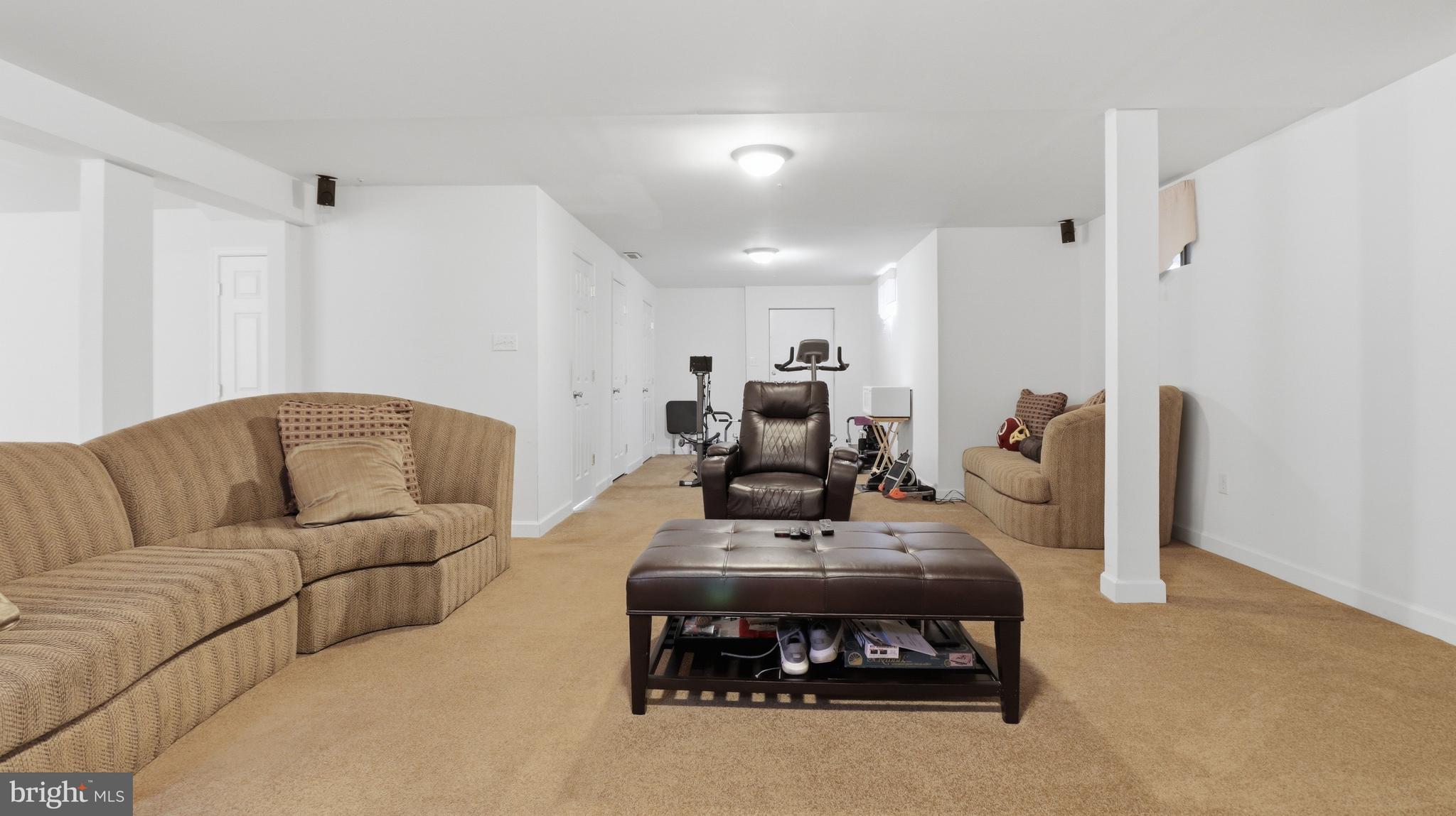 CHELTENHAM WOODS - Residential