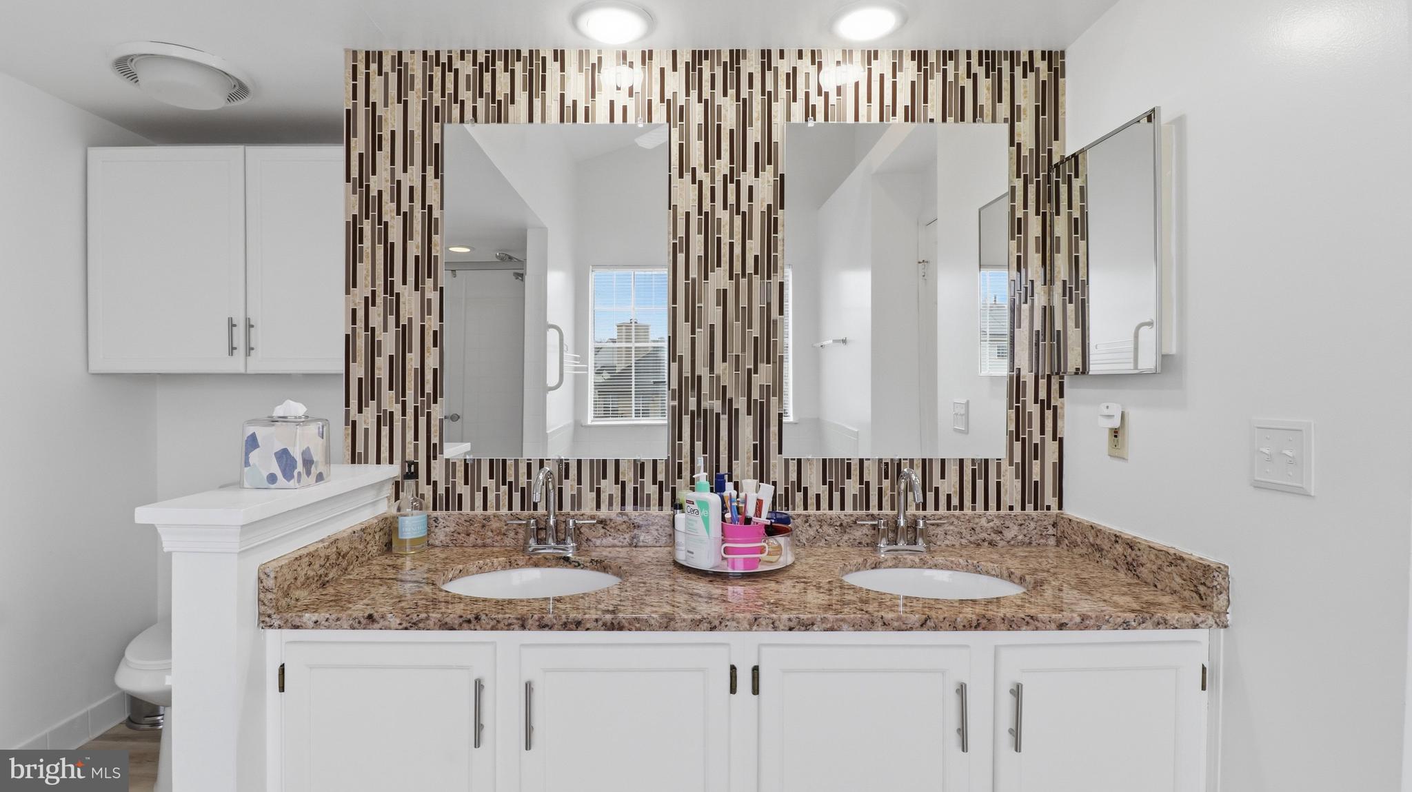 CHELTENHAM WOODS - Residential