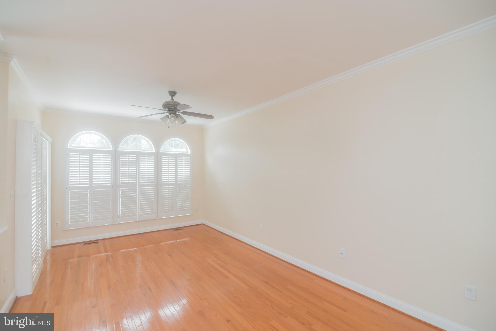 ASHBURN VILLAGE - Residential Lease