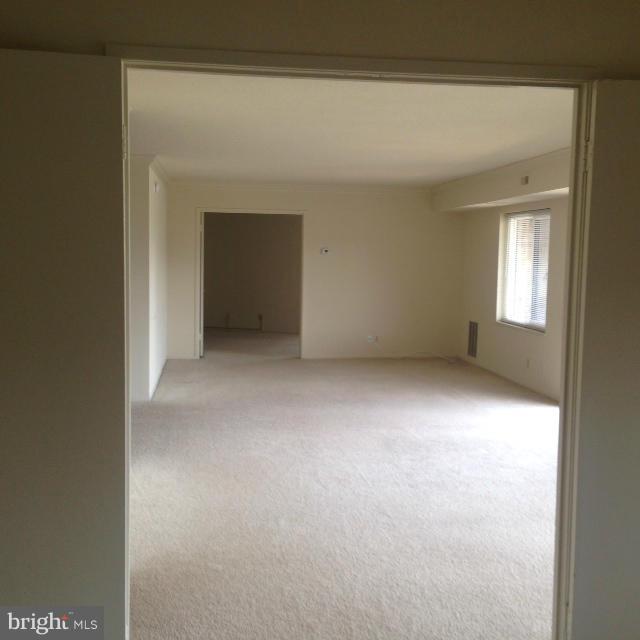 ROTONDA - Residential Lease