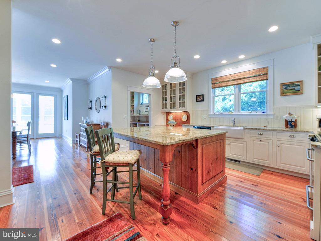 NORTH SHORES - Residential