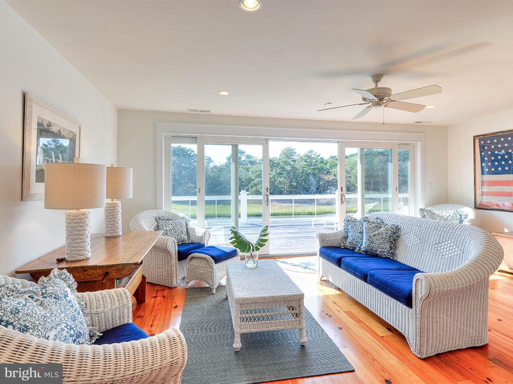 NORTH SHORES - Residential