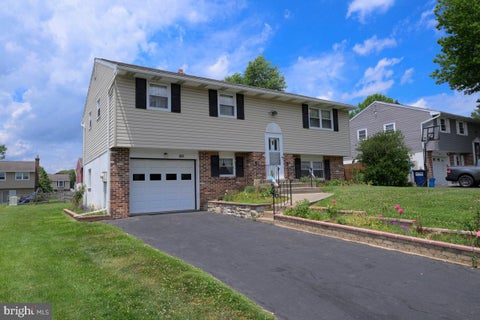 Homes For Sale - 780 Pomander Avenue<br/> READING, PA 19606
