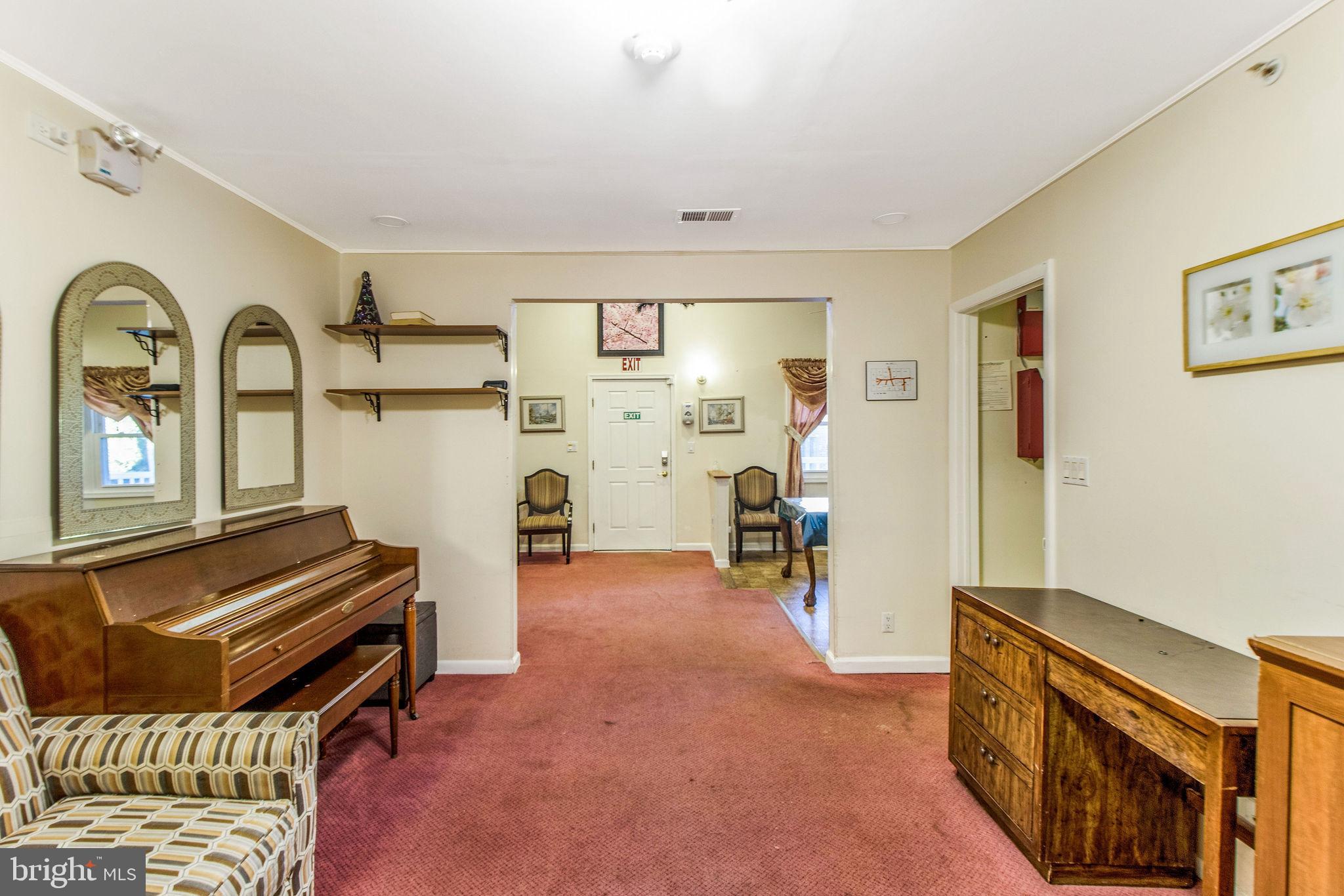 MEADOWOOD - Residential