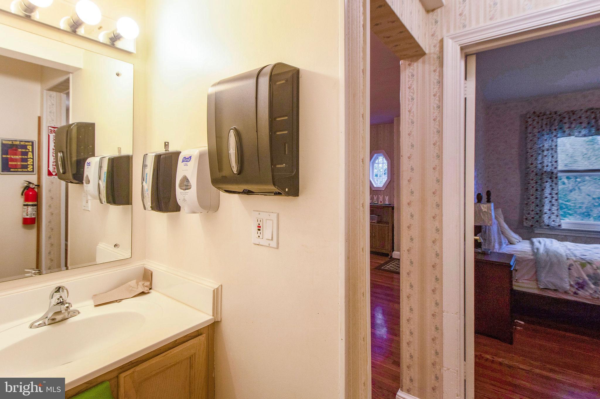 MEADOWOOD - Residential